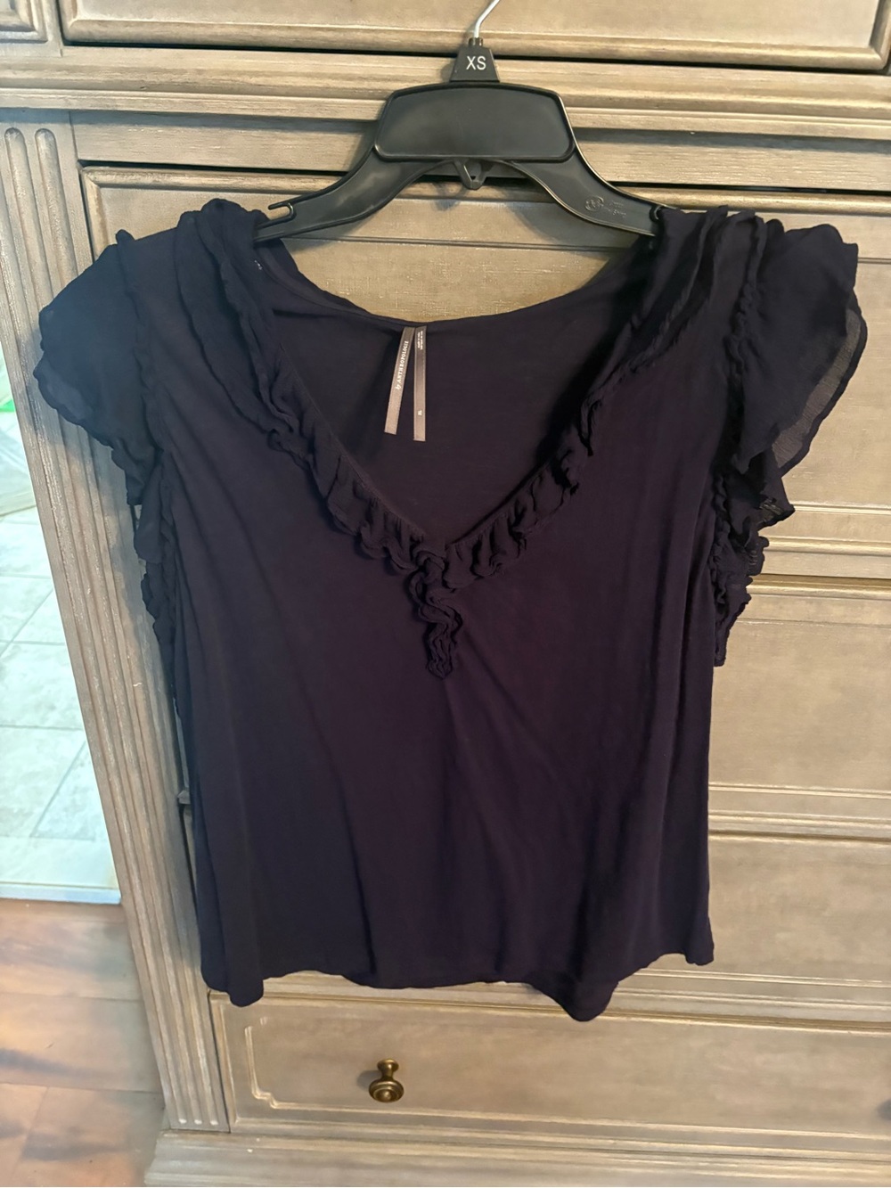 Anthropologie Women's Navy Ruffled V-Neck Short Sleeve Top